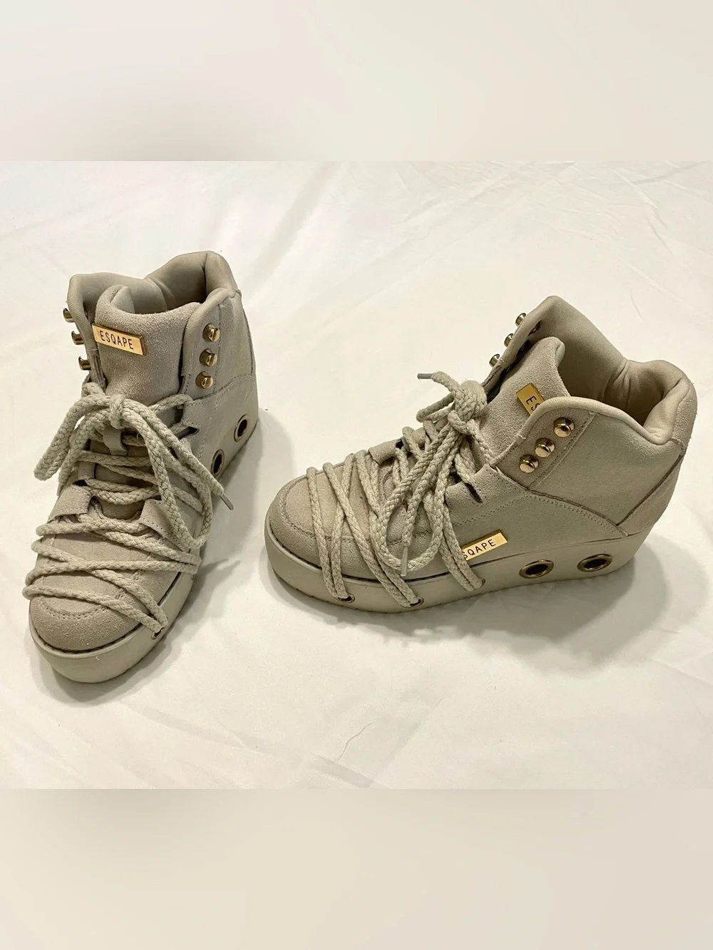 Yru esqape featuring sheidlina platform rope accent sneakers